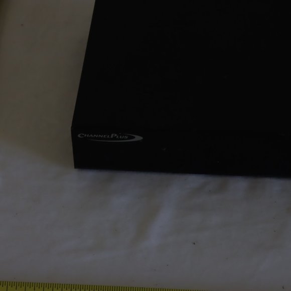 Channel Plus SVC10 Multi-Room S-Video Cat.5 Distribution System - Picture 2 of 4